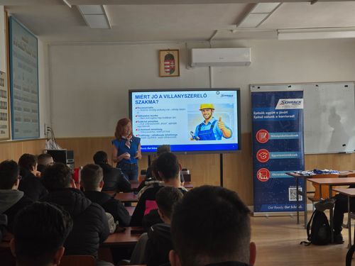 Schrack Technik szakmai napja a fiatalokért