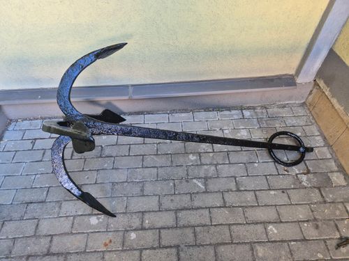 Horgonyt fel